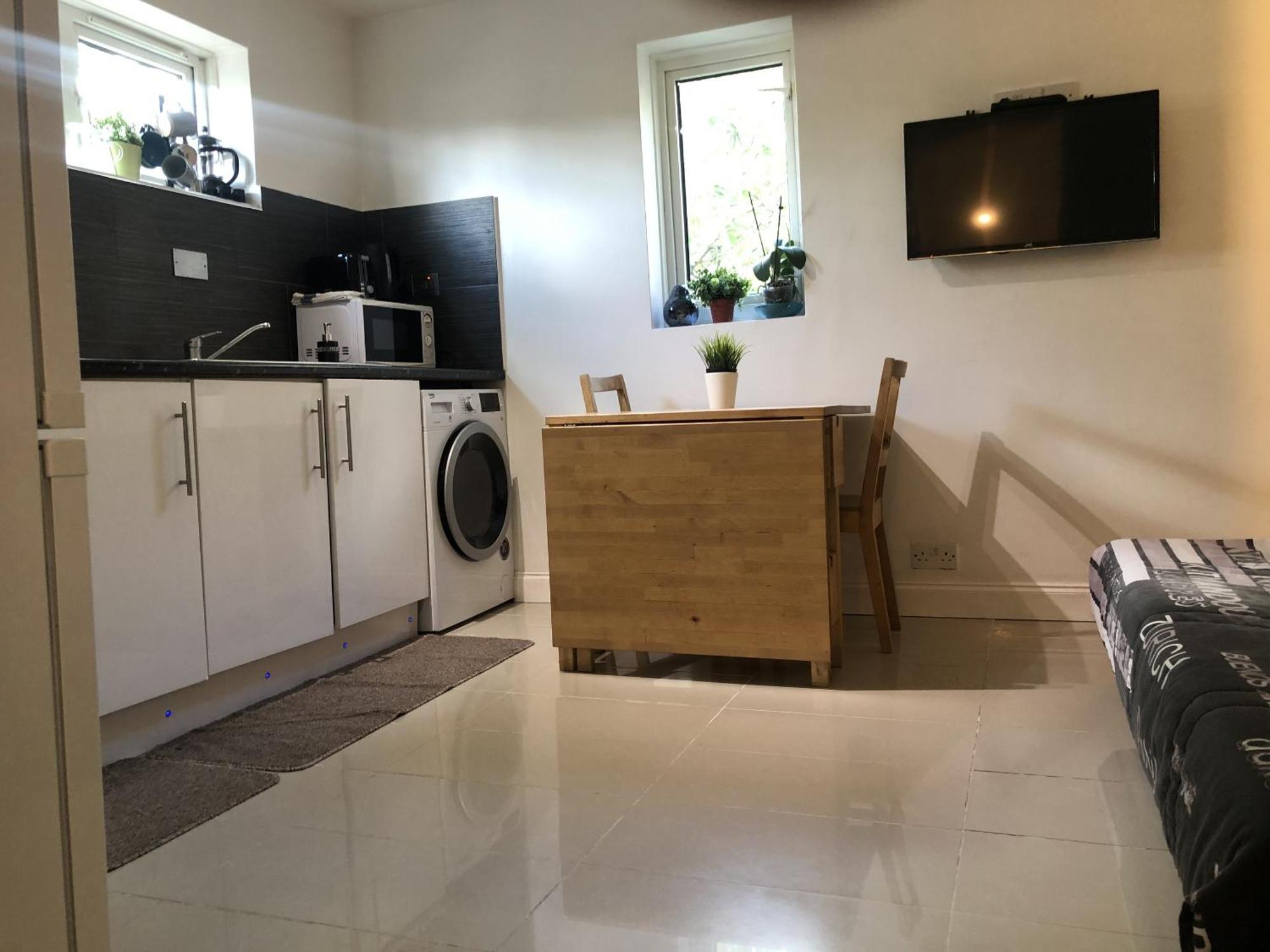 Apple House Guesthouse Heathrow Airport Hillingdon kerület Szoba fotó